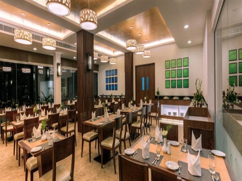 Confluence Banquets And Resort Mahabalipuram Exterior foto
