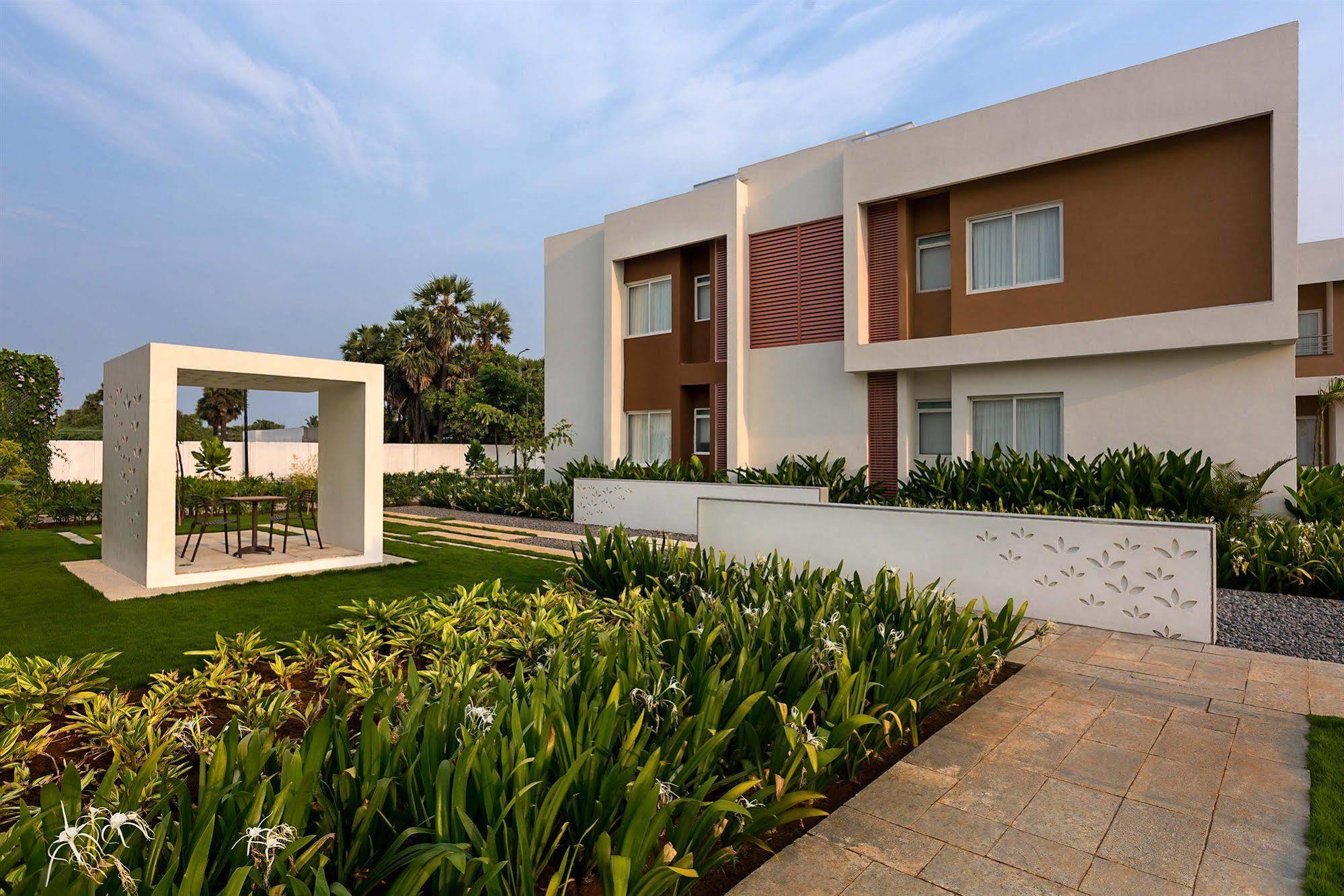 Confluence Banquets And Resort Mahabalipuram Exterior foto