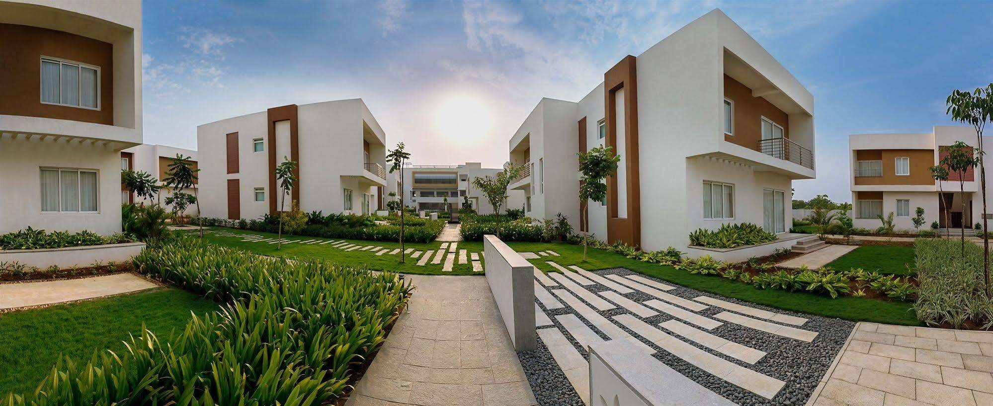 Confluence Banquets And Resort Mahabalipuram Exterior foto